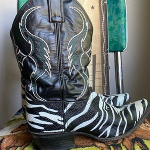 Nacona Woman’s Cowboy Boots.